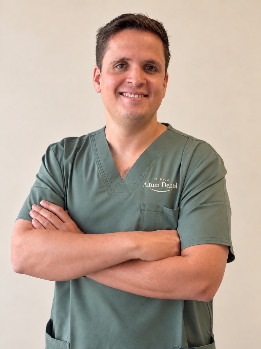 Dr. Marcos Sánchez
